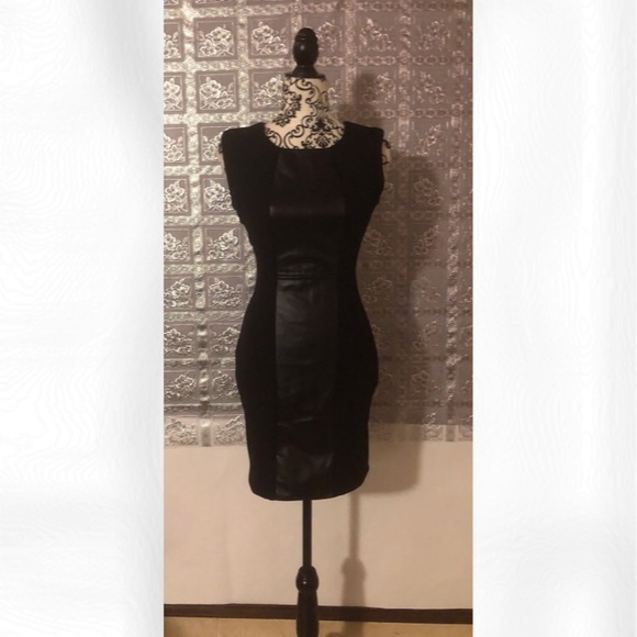 NWT Arden B Black Faux Leather Panel Dress - Picture 2 of 8